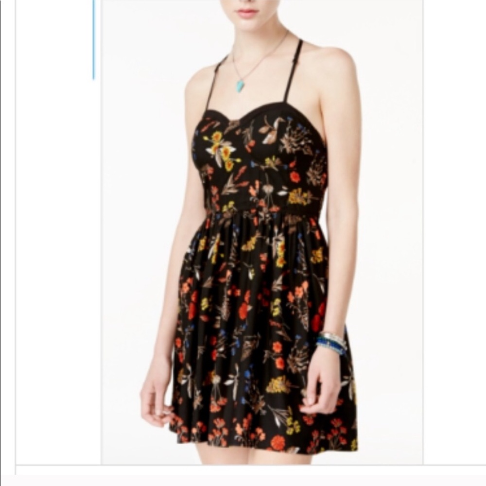 American Rag Black Floral Mini Dress 🌸
